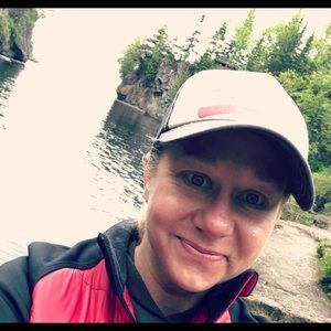 Meet your Posher, Meaghan